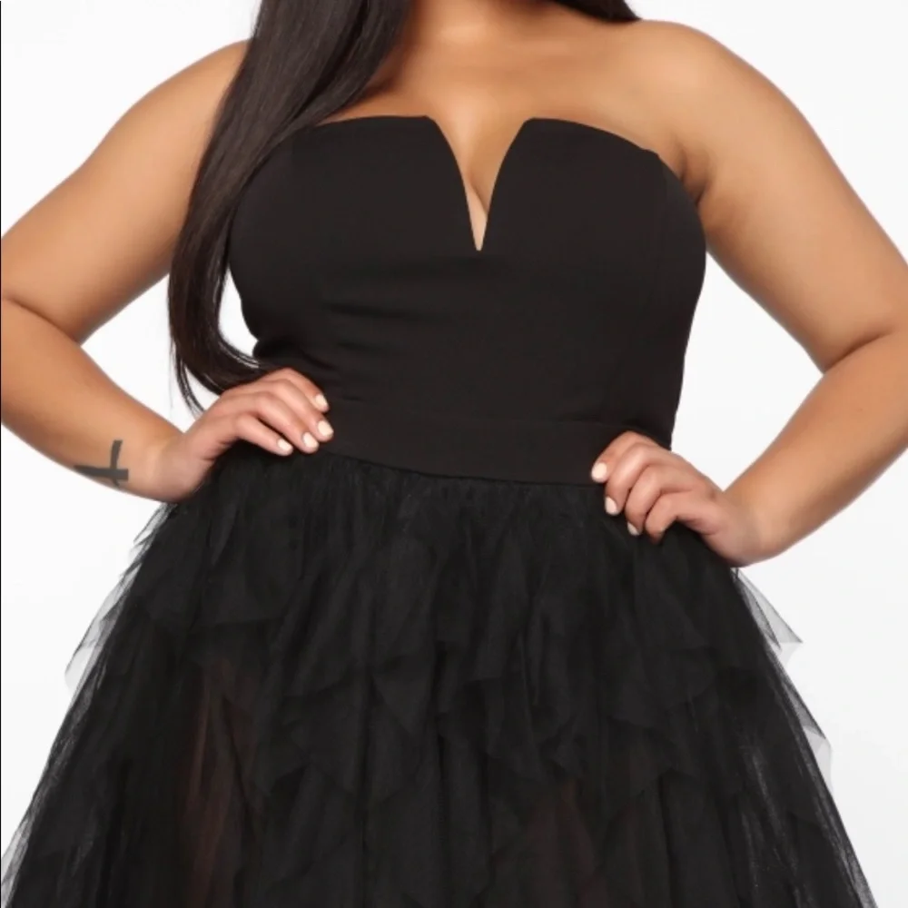 NWT-SEXY TULLE MAXI - Picture 2 of 4